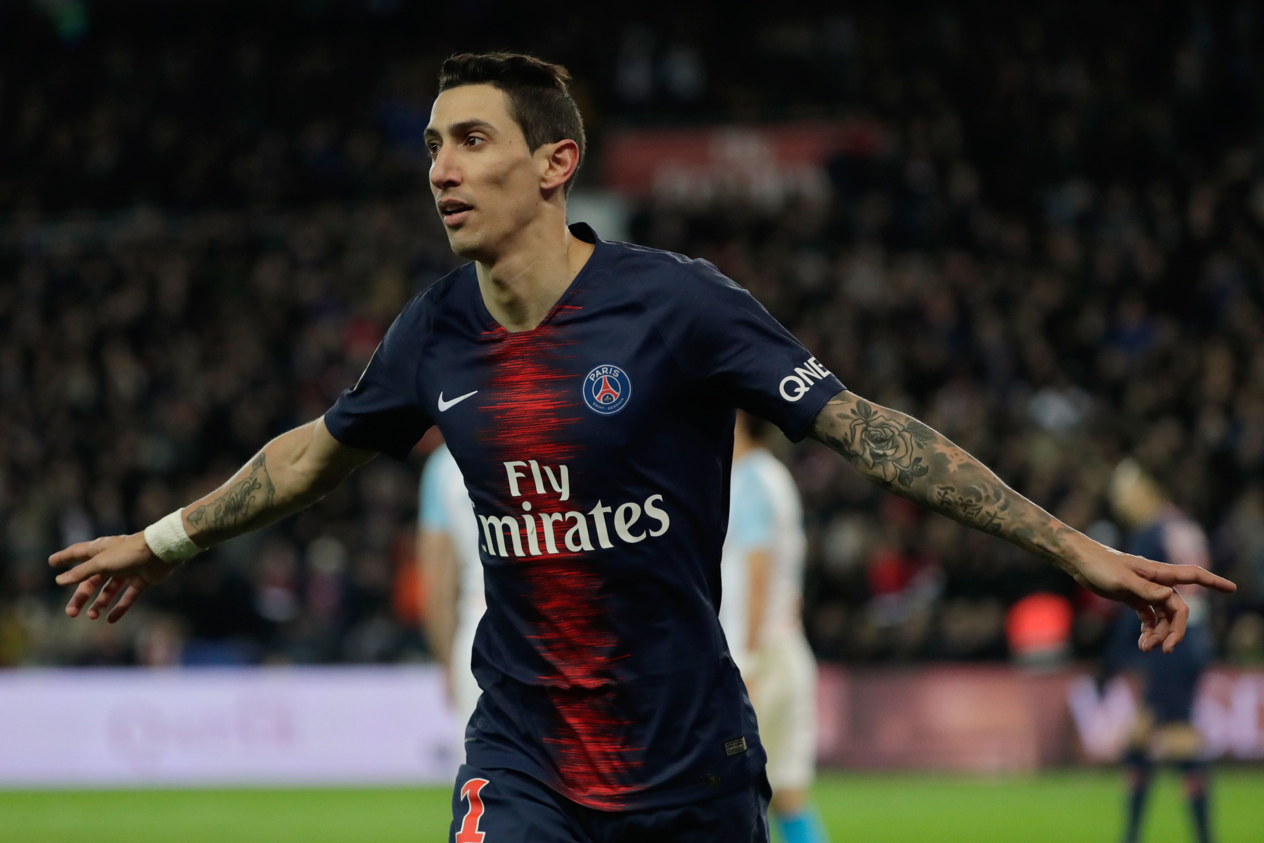 Angel DI MARIA scores twice, one great free kick, in PSG's league win ...