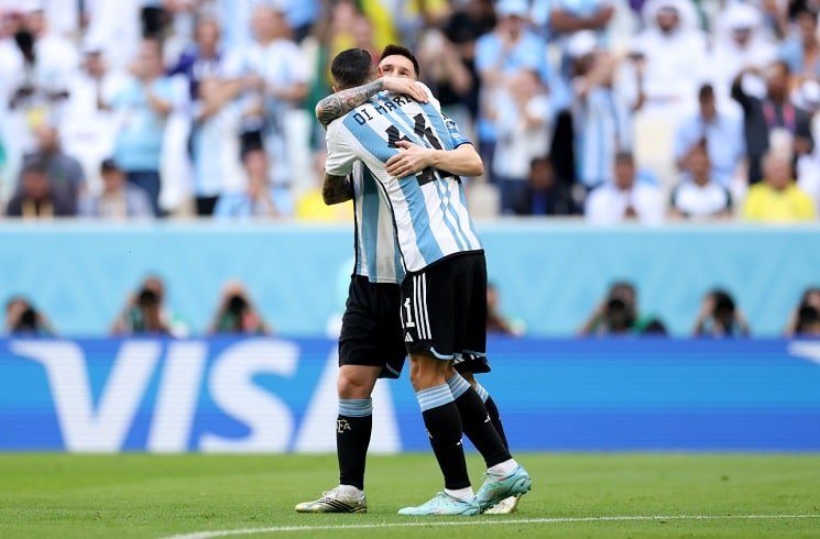 First Argentina friendly since their World Cup triumph sells out in ticket  frenzy