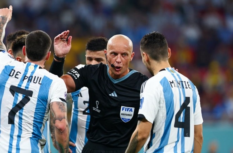 Argentina star Lautaro Martinez showed courage and class by firing in a  penalty against the Netherlands in epic shootout