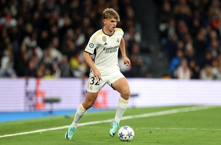 Nico Paz makes Real Madrid debut in the Champions League | Mundo Albiceleste