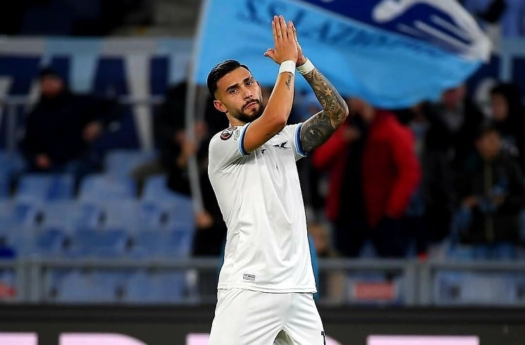 Taty Castellanos scores for Lazio in 3-1 win vs. Real Sociedad