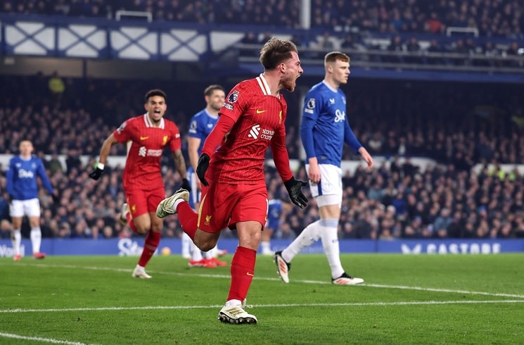Alexis Mac Allister scores for Liverpool in 2-2 draw against Everton