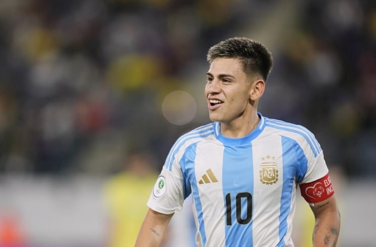 Argentina preliminary list for World Cup qualifiers, Lionel Messi and Claudio Echeverri