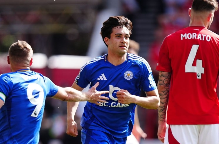 Facundo Buonanotte scores for Leicester City in 2-2 draw vs. Nottingham Forest