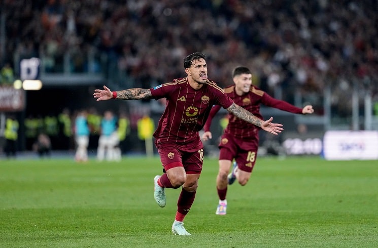 Leandro Paredes scores free kick for AS Roma in 3-1 win vs. Milan