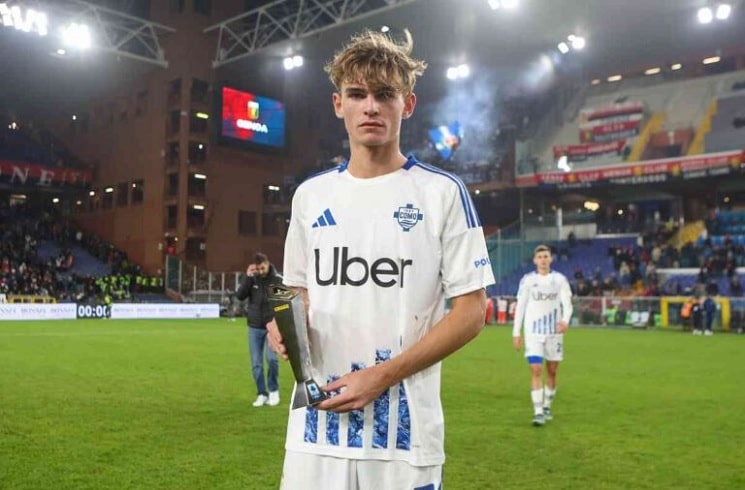 Real Madrid reportedly looking to sign back Nico Paz of Como