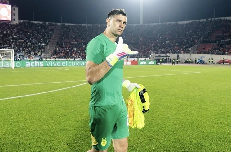 Emiliano Martínez reaches 37 clean sheets with Argentina national team