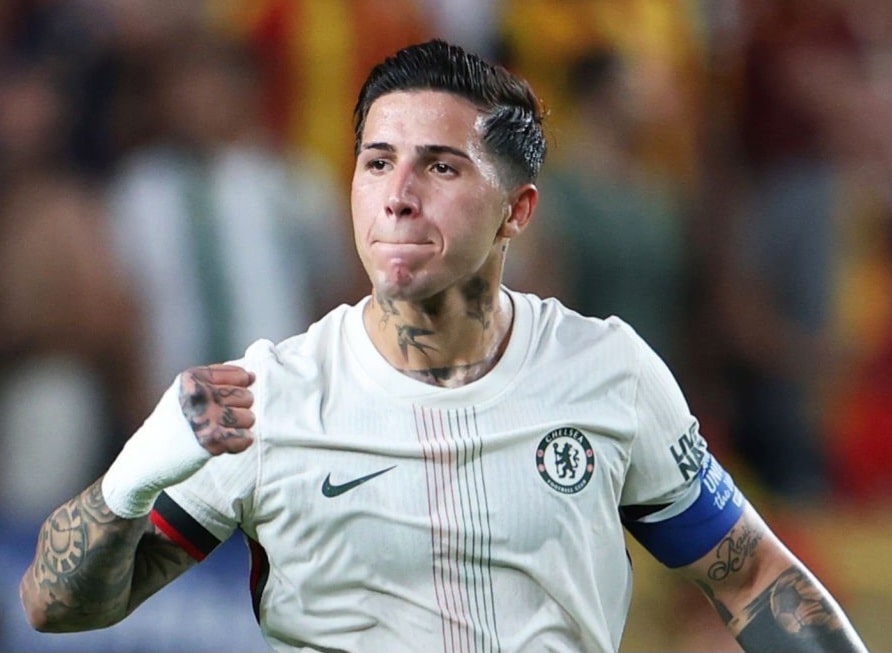 Enzo Fernández assists twice for Chelsea in 3-0 win vs. Espérance de Tunis