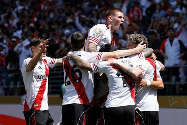 Facundo Colidio, Sebastián Driussi and Maxi Meza score for River Plate in 3-1 win vs. Urawa Red Diamonds