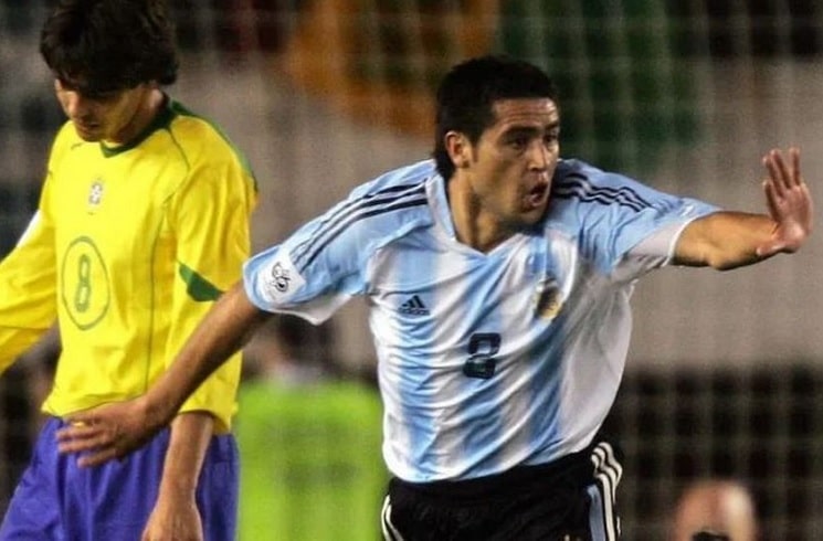 Twenty years ago, Argentina win 3-1 vs. Brazil, Hernán Crespo and Juan Román Riquelme goal scorers
