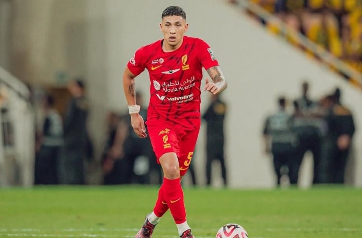 Real Sociedad make contact to sign Ezequiel Fernández from Al Qadsiah