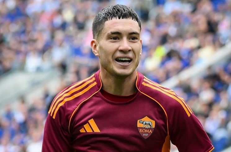 Matías Soulé scores for AS Roma in 1-0 win vs. Everton