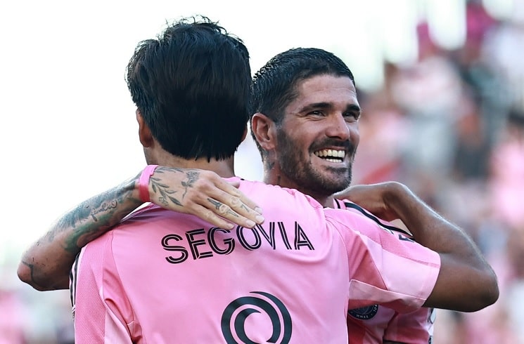 Rodrigo De Paul assists twice for Inter Miami in penalty shootout win vs. Club Necaxa in Leagues Cup