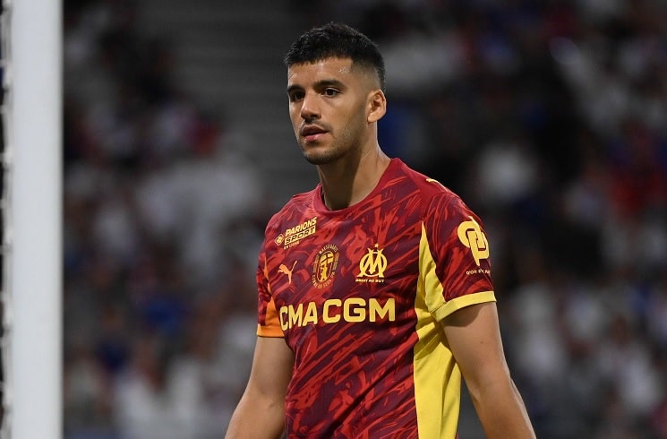 Gerónimo Rulli makes 13 saves for Olympique Marseille vs. Real Madrid