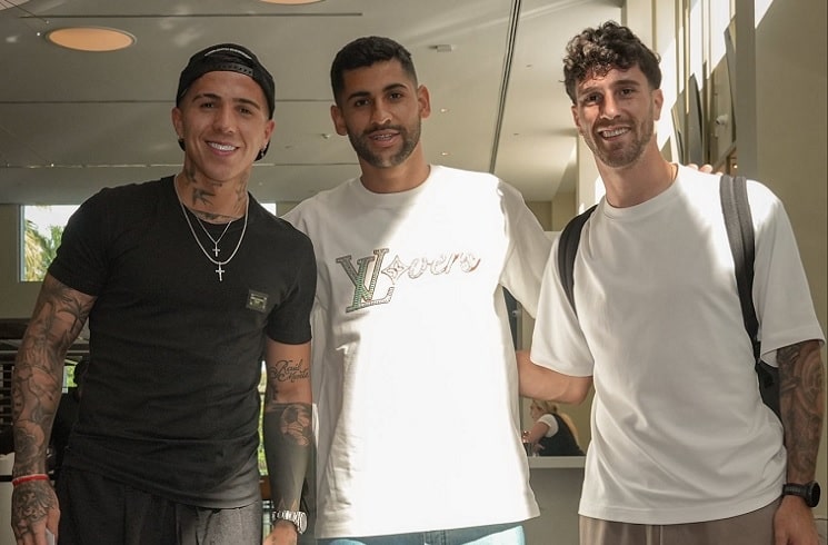 Enzo Fernández, Cristian Romero and Marcos Senesi in Miami, join Argentina national team