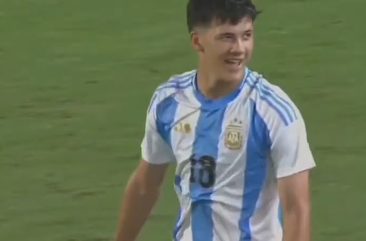 Borussia Dortmund closely monitoring Juan Cruz Meza