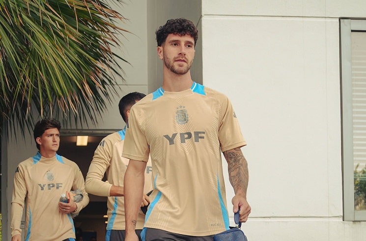Rumored Argentina starting eleven vs. Venezuela, Marcos Senesi and Cristian Romero