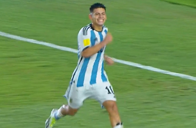 Claudio Echeverri loan deal to Bayer Leverkusen could be cut short