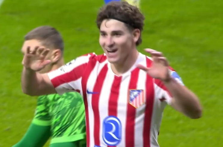 Julián Álvarez: “I am focused on Atletico and we will review at the end of the season”