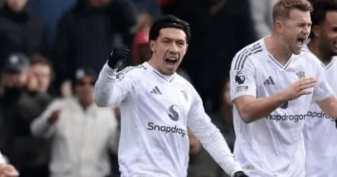 Lisandro Martínez returns for Manchester United after nearly 10 months out