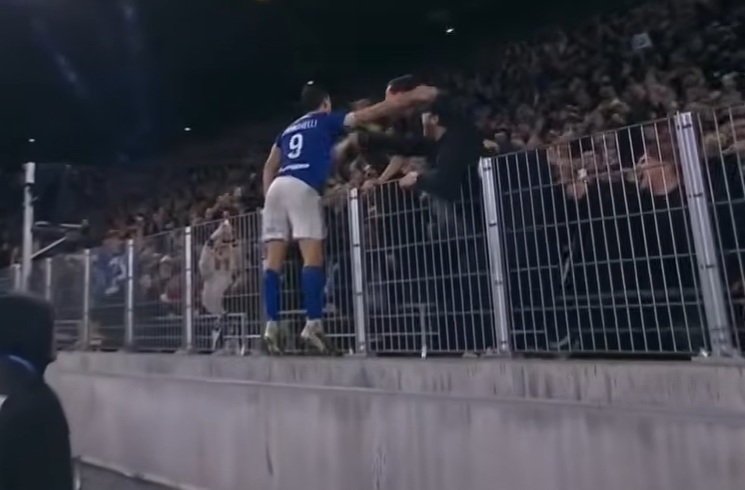 Joaquín Panichelli scores for Strasbourg in 3-1 win vs. Lyon