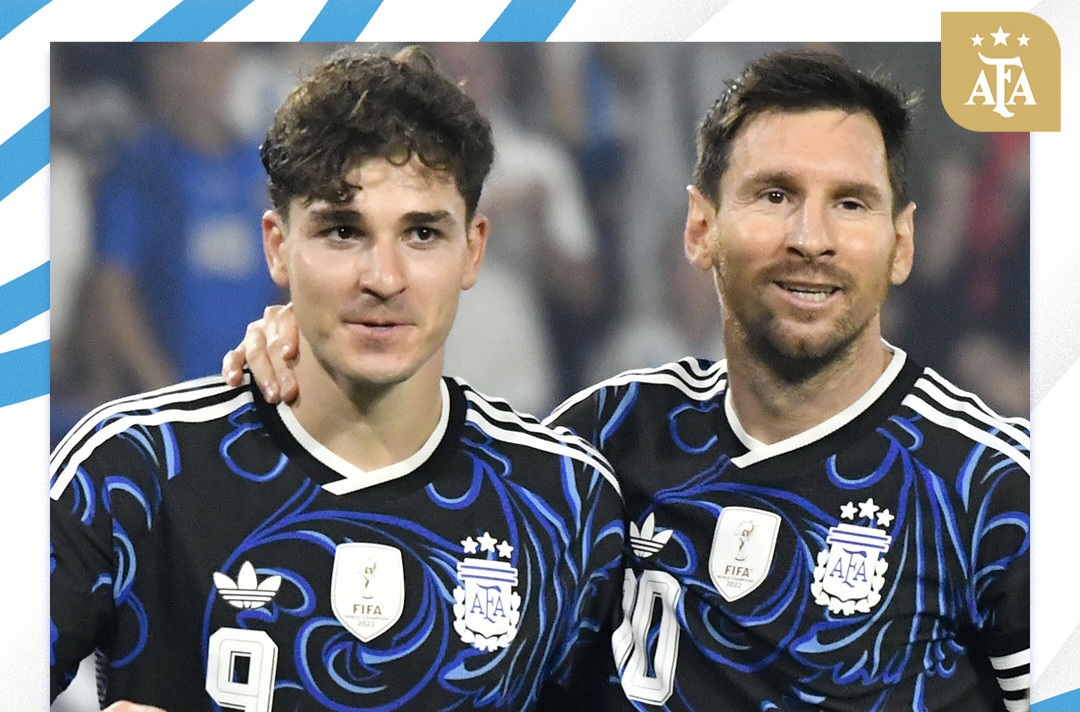 Lionel Messi, Julián Álvarez, Nicolás Otamendi and Valentín Barco score in 5-0 win vs. Zambia