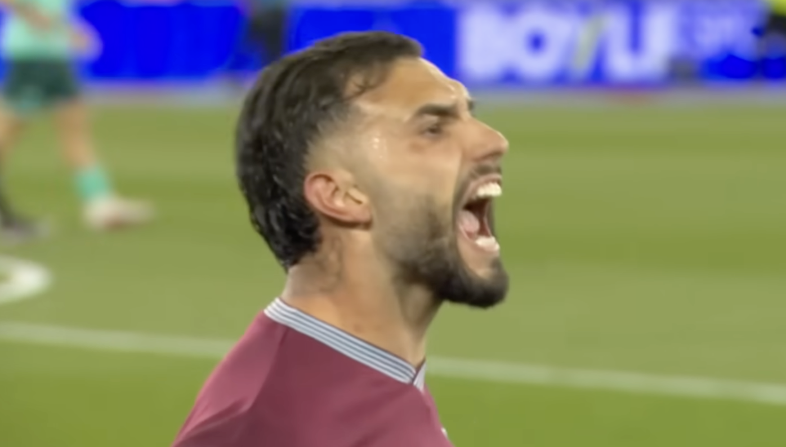Valentín Castellanos scores twice for West Ham in 4-0 win vs. Wolverhampton