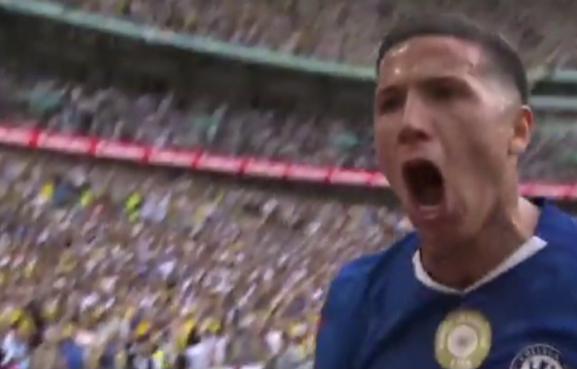 Enzo Fernández scores for Chelsea in 1-0 win vs. Leeds to reach FA Cup final