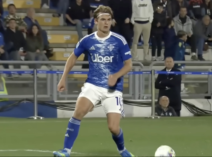 Nico Paz scores for Como in 4-3 loss vs. Inter