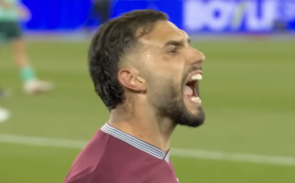 Valentín Castellanos scores twice for West Ham in 4-0 win vs. Wolverhampton