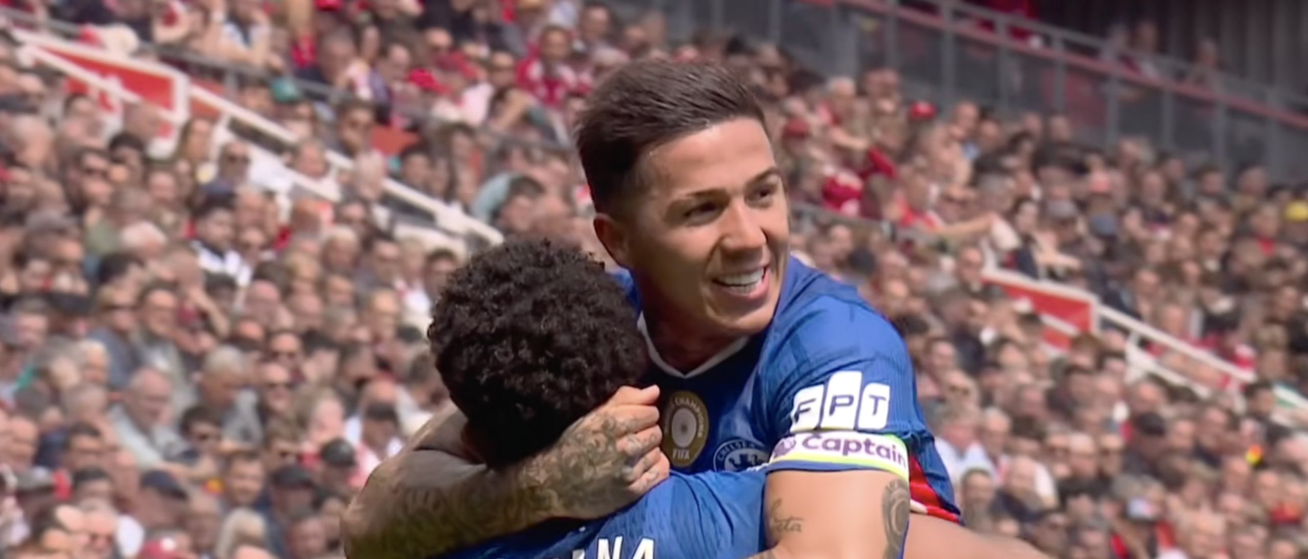 Enzo Fernández scores for Chelsea in 1-1 draw vs. Liverpool