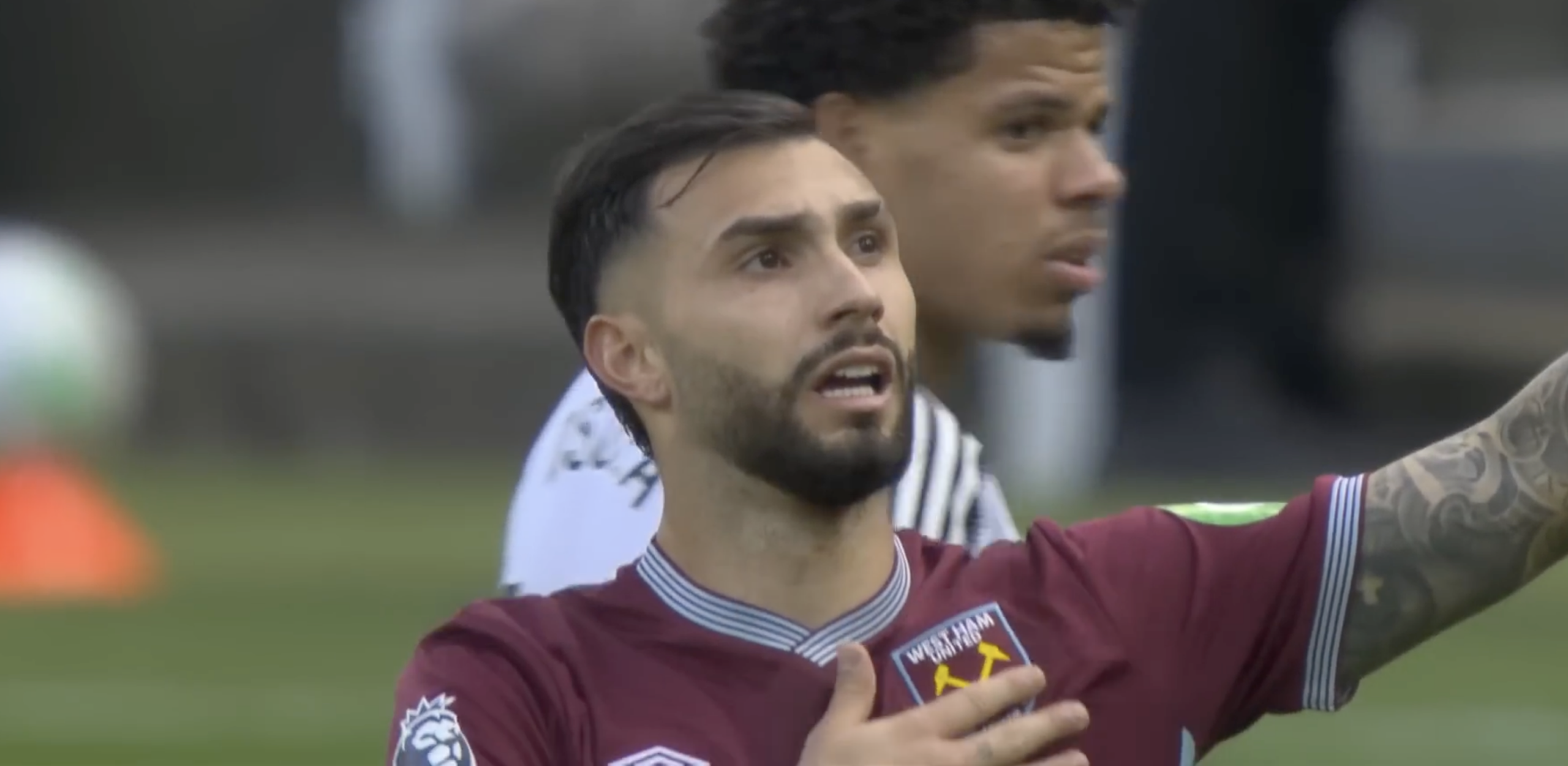 Valentín Castellanos scores for West Ham in 3-1 loss vs. Newcastle United