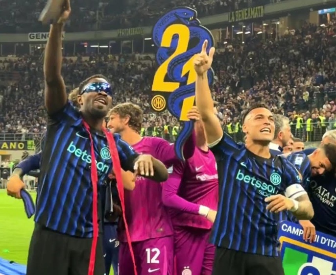 Lautaro Martínez wins Serie A with Inter in Italy