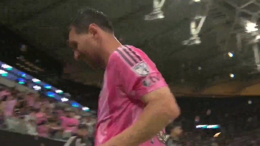 Lionel Messi with muscle fatigue, no injury after being substituted