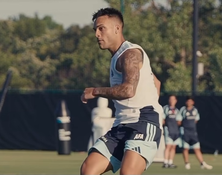 Lautaro Martínez set to start alongside Lionel Messi vs. Algeria
