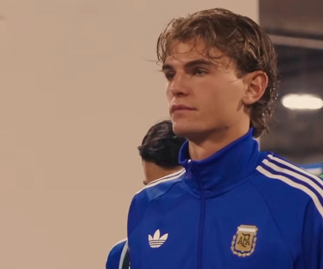 Nico Paz speaks on playing at World Cup with Argentina national team, his father