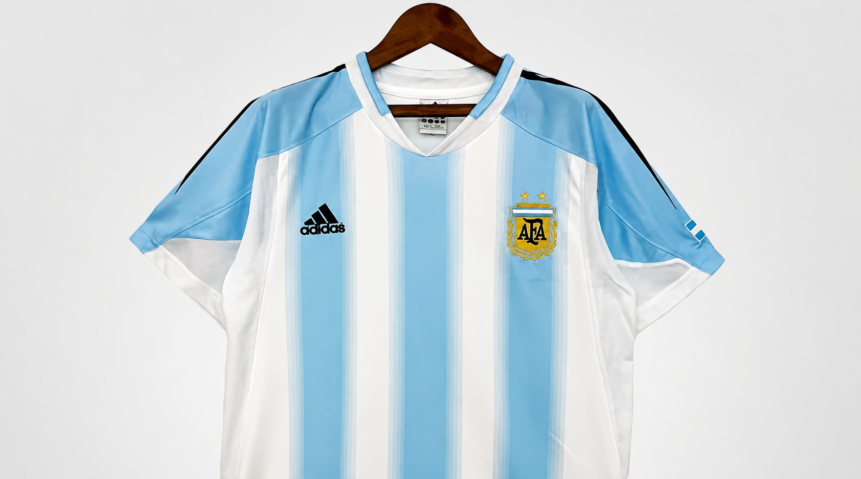 Win the 2004 Argentina Home Jersey – July Giveaway!