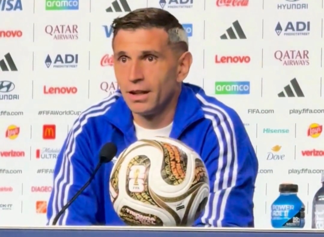 Emiliano Martínez on Argentina national team, the two World Cups