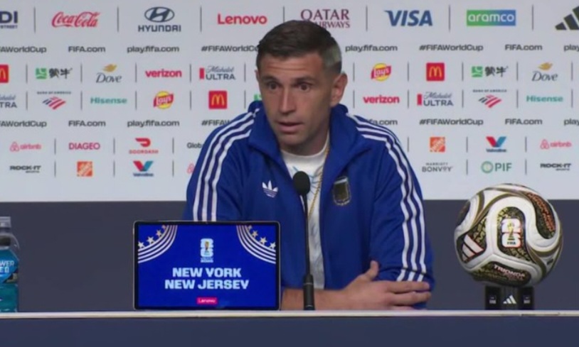 Emiliano Martínez speaks on World Cup with Argentina, England, Spain
