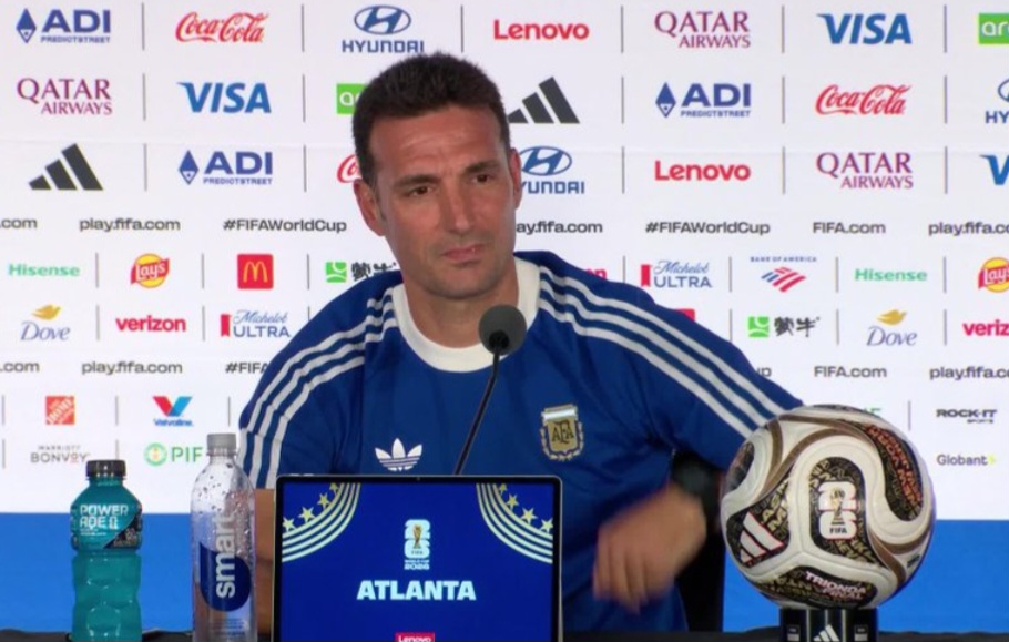 Argentina national team coach Lionel Scaloni press conference, World Cup, England